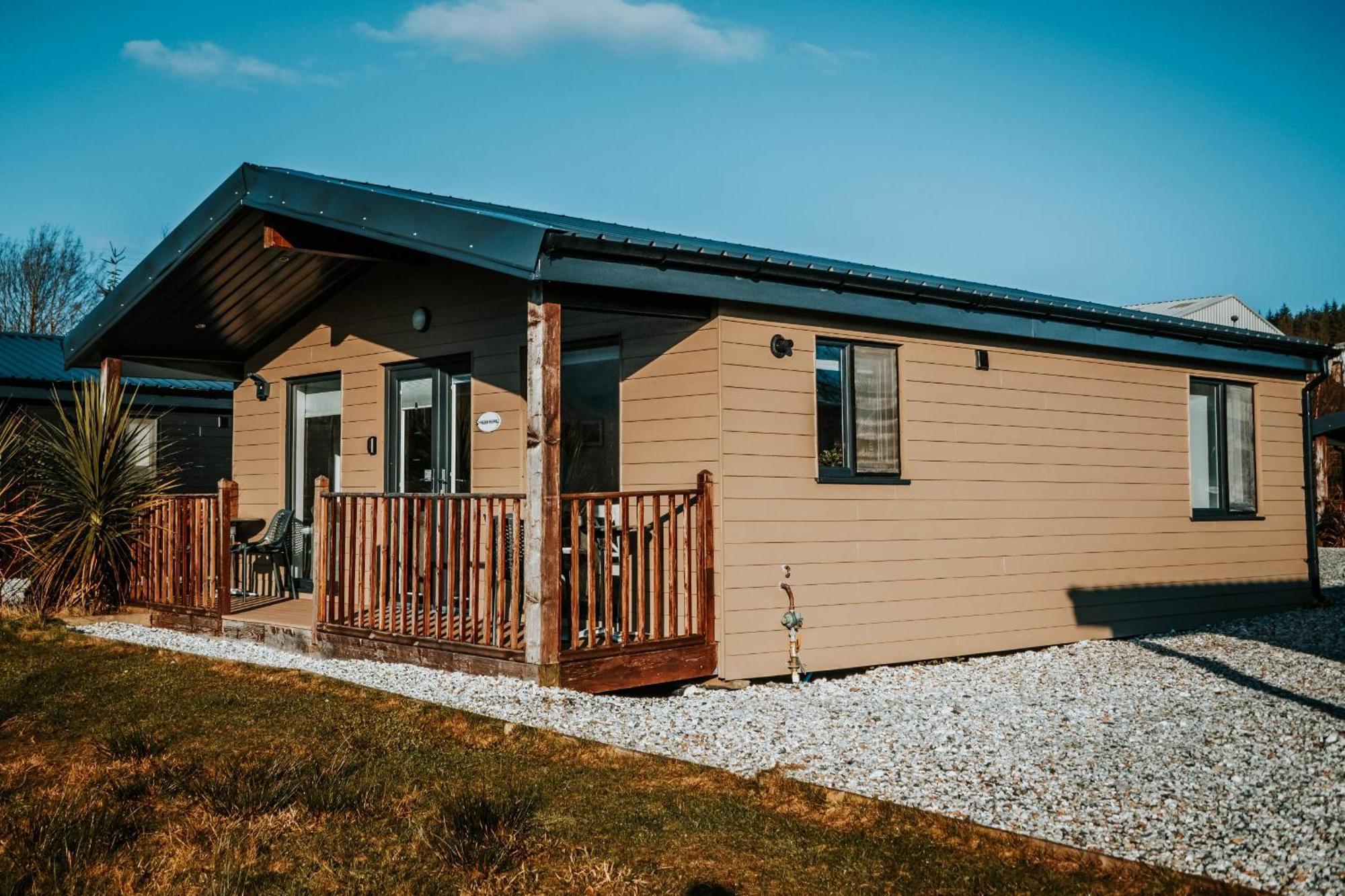 Broadford Lodges Skye Broadford (Isle of Skye) Exterior foto