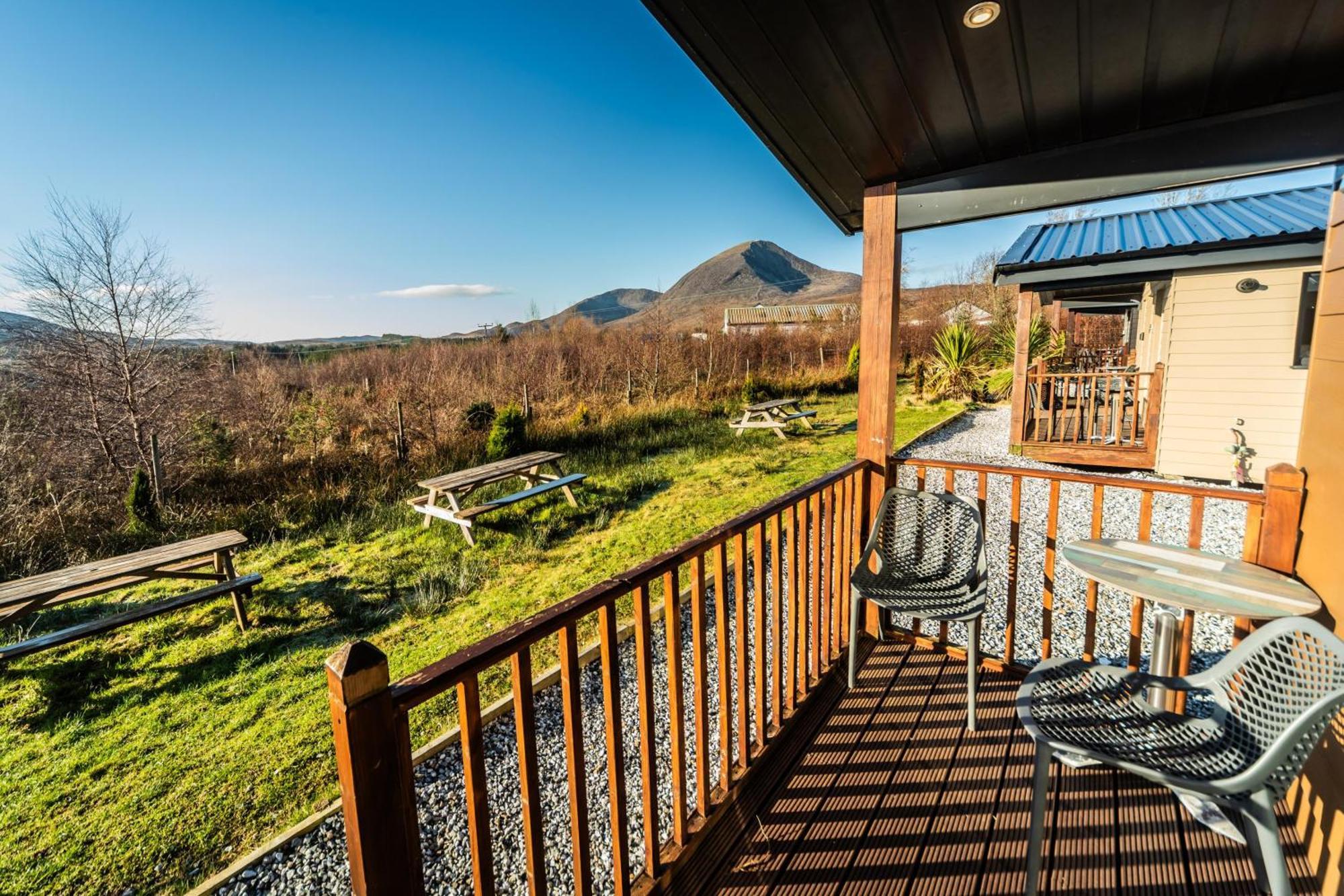 Broadford Lodges Skye Broadford (Isle of Skye) Exterior foto